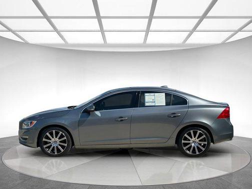 2016 Volvo S60 Inscription T5 Premier