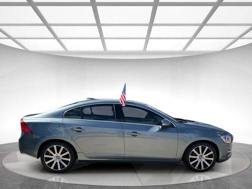 2016 Volvo S60 Inscription T5 Premier