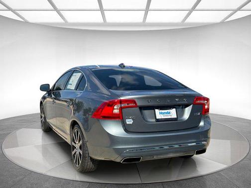 2016 Volvo S60 Inscription T5 Premier