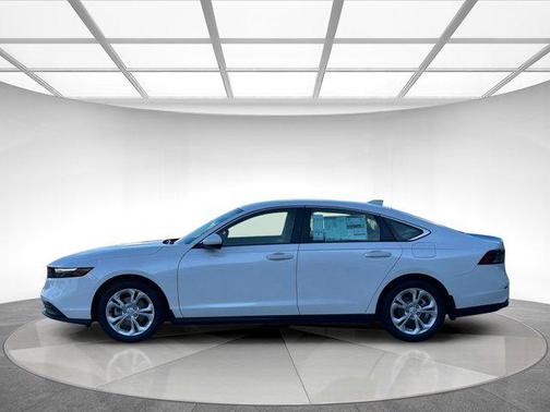 2025 Honda Accord LX 1.5T
