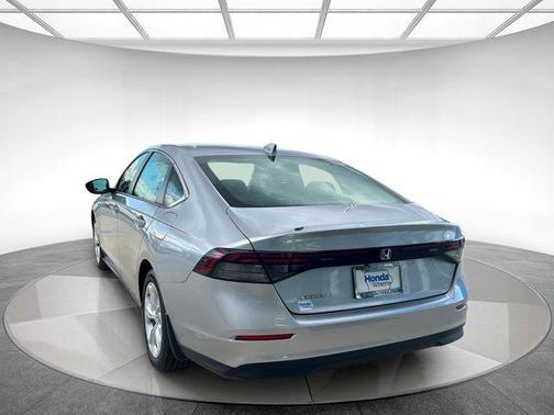 2025 Honda Accord LX 1.5T
