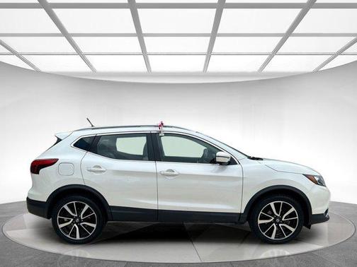 2017 Nissan Rogue Sport SL