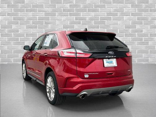 Rapid Red Metallic Tinted Clearcoat 2022 Ford Edge Titanium
