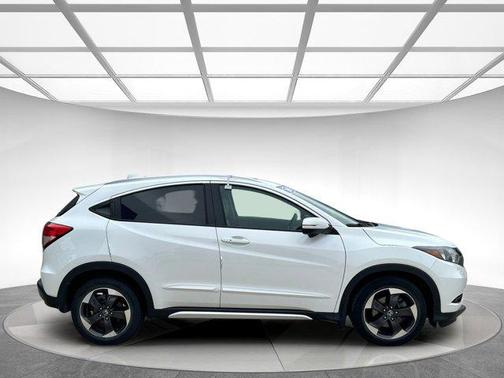 2018 Honda HR-V EX-L w/Navigation