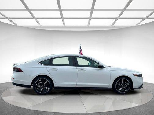 2023 Honda Accord Hybrid Base