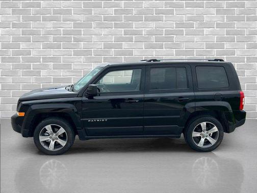 Black Clearcoat 2017 Jeep Patriot High Altitude