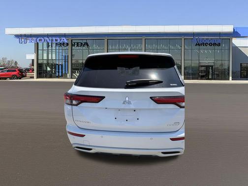 Alloy Silver Metallic 2024 Mitsubishi Outlander PHEV SEL