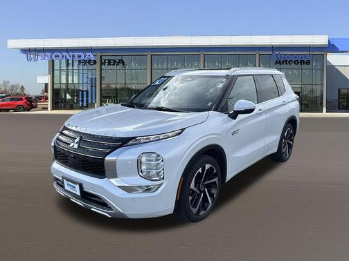 Alloy Silver Metallic 2024 Mitsubishi Outlander PHEV SEL