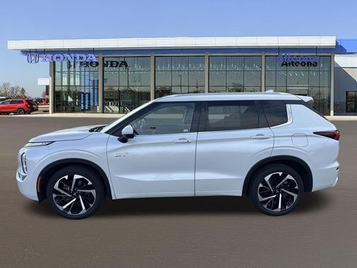 Alloy Silver Metallic 2024 Mitsubishi Outlander PHEV SEL