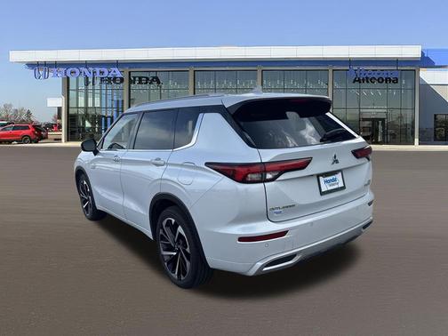 Alloy Silver Metallic 2024 Mitsubishi Outlander PHEV SEL