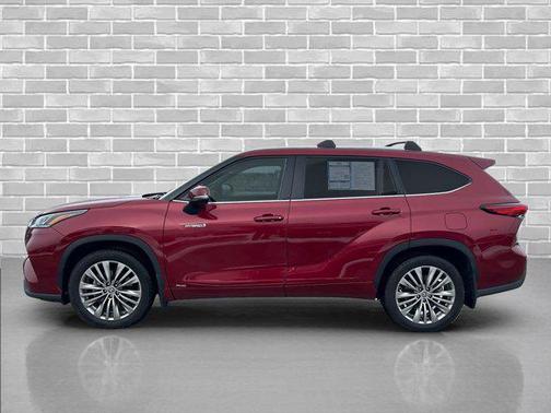 2021 Toyota Highlander Hybrid Platinum