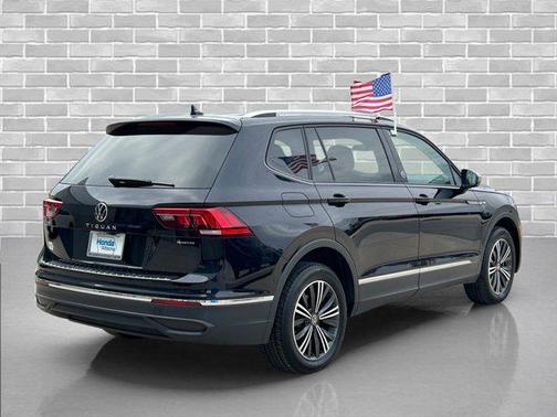 2024 Volkswagen Tiguan 2.0T Wolfsburg Edition