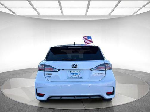 2015 Lexus CT 200h Hybrid