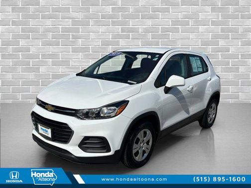 Summit White 2019 Chevrolet Trax LS