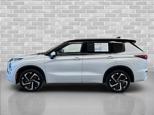 2023 Mitsubishi Outlander SEL Black Edition S-AWC