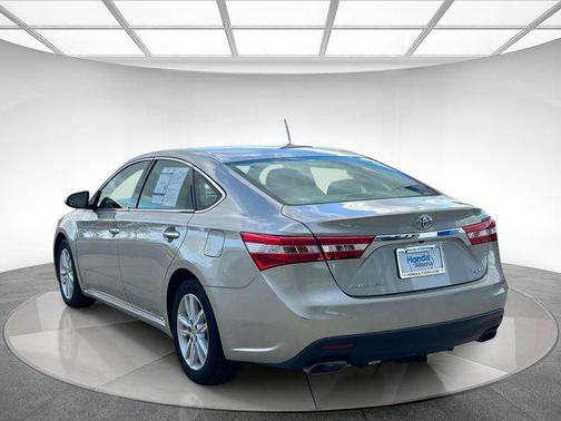 2013 Toyota Avalon XLE Premium