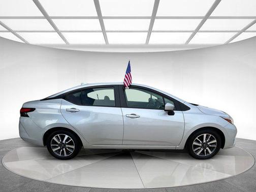 2023 Nissan Versa 1.6 SV
