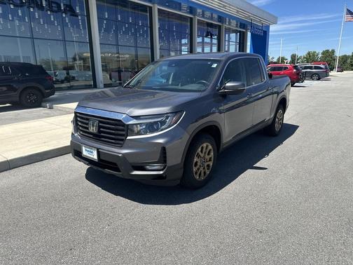 Modern Steel Metallic 2023 Honda Ridgeline RTL