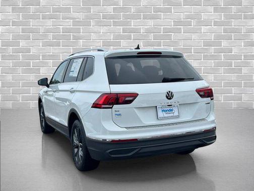 2022 Volkswagen Tiguan 2.0T SE 4MOTION