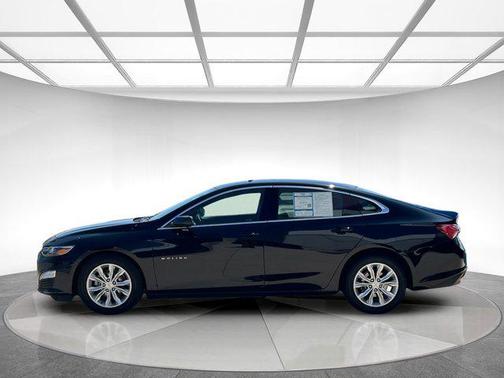 2021 Chevrolet Malibu FWD LT