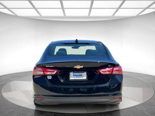 2021 Chevrolet Malibu FWD LT