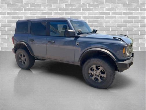 Azure Gray Metallic Tri-Coat 2023 Ford Bronco Big Bend