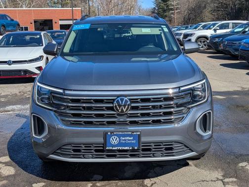 2024 Volkswagen Atlas 2.0T SE