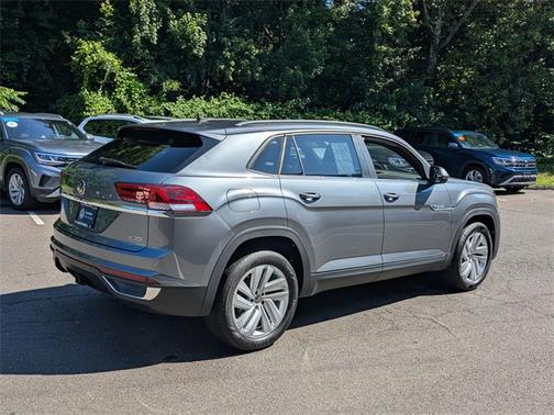2022 Volkswagen Atlas Cross Sport 3.6 V6 SE w/ Technology