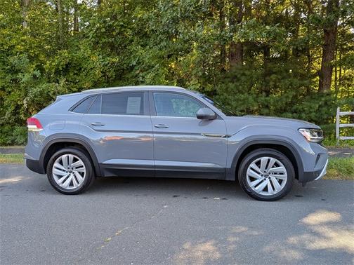 2021 Volkswagen Atlas Cross Sport 3.6 V6 SE w/ Technology