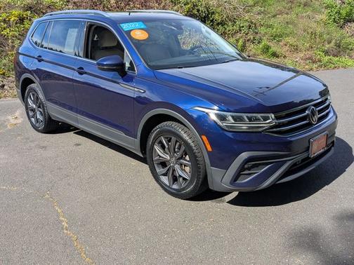 2022 Volkswagen Tiguan 2.0T SE