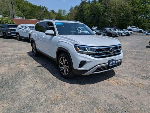 Opal White Pearl Effect 2023 Volkswagen Atlas 3.6 SEL