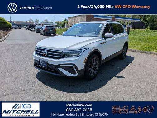 Opal White Pearl Effect 2023 Volkswagen Tiguan 2.0T SE