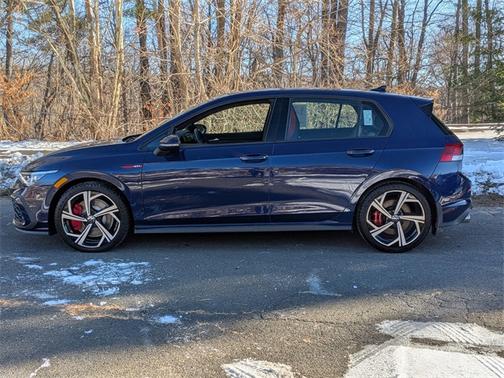 2024 Volkswagen Golf GTI 2.0T SE