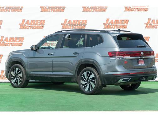 2024 Volkswagen Atlas 2.0T SE w/Technology 4MOTION