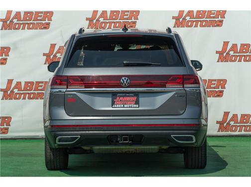 2024 Volkswagen Atlas 2.0T SE w/Technology 4MOTION