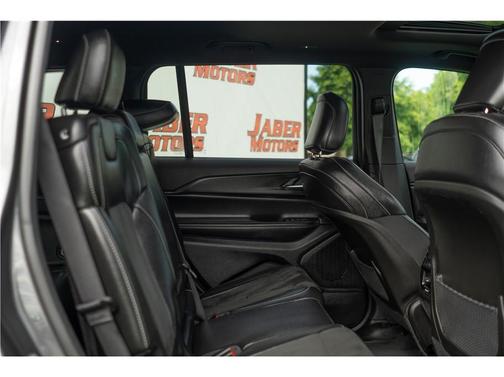 Baltic Gray Metallic Clearcoat 2023 Jeep Grand Cherokee L Altitude