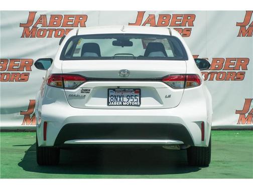 White 2020 Toyota Corolla LE