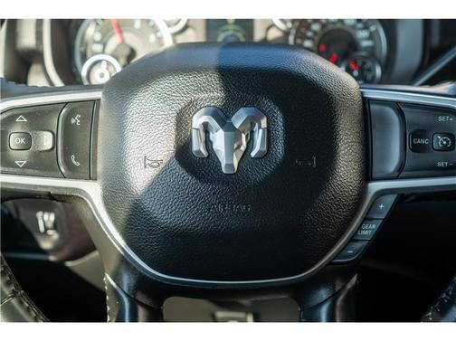 2023 RAM 2500 Big Horn Crew Cab 4x4 6'4' Box