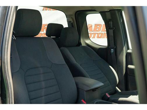 Magnetic Black Pearl 2020 Nissan Frontier S