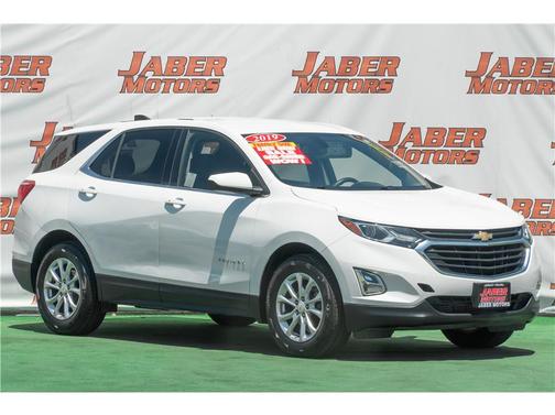 White 2019 Chevrolet Equinox 1LT