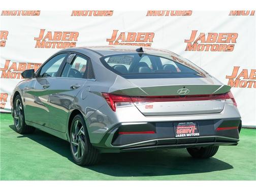 Gray 2025 Hyundai ELANTRA Limited