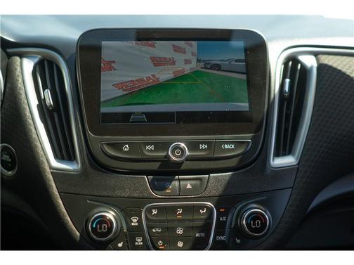 Summit White 2023 Chevrolet Malibu FWD 1LT