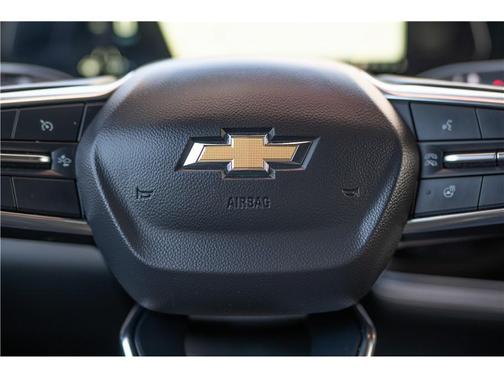 Sterling Gray Metallic 2025 Chevrolet Equinox 1LT
