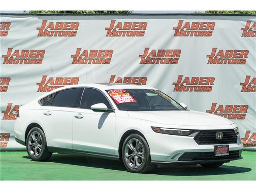 Platinum White Pearl 2024 Honda Accord EX