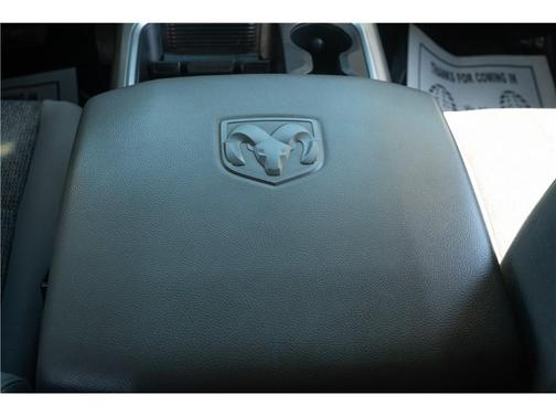 Bright Silver Metallic Clearcoat 2018 RAM 1500 Big Horn
