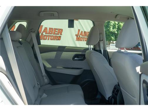 Pearl White Tricoat 2023 Nissan Rogue SV