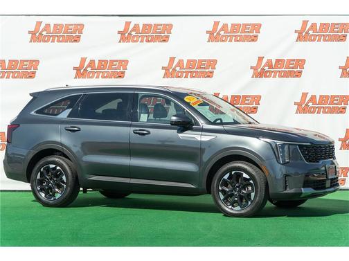 2024 Kia Sorento S