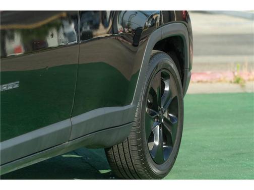 Redline Pearlcoat 2019 Jeep Compass Latitude