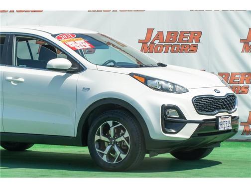 Snow White Pearl 2021 Kia Sportage LX