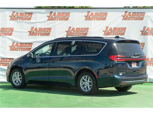Fathom Blue Pearlcoat 2022 Chrysler Pacifica Touring L